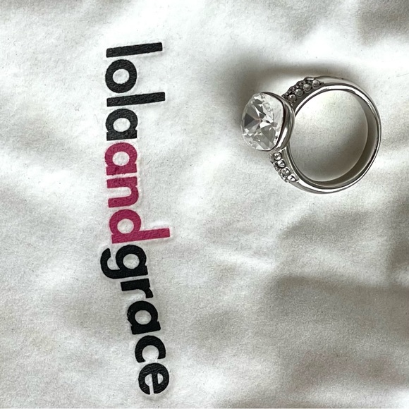 Solitaire ring Lola and Grace for Swarovski size 7 like new - Picture 9 of 17